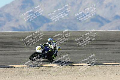 media/Jan-15-2026-Racers Edge (Thu) [[dfebeb70ab]]/3-B Group/Session 2 (Bowl Exit)/